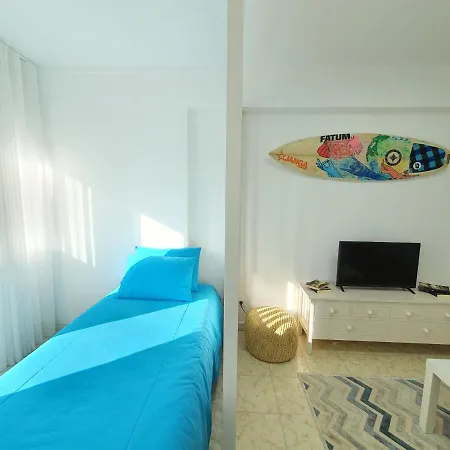 Peniche's Blue & Yellow Peniche