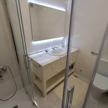 Peniche's Blue & Yellow Apartment