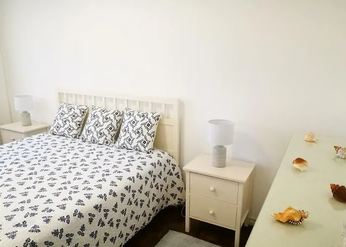 Apartment Peniche's Blue & Yellow *
