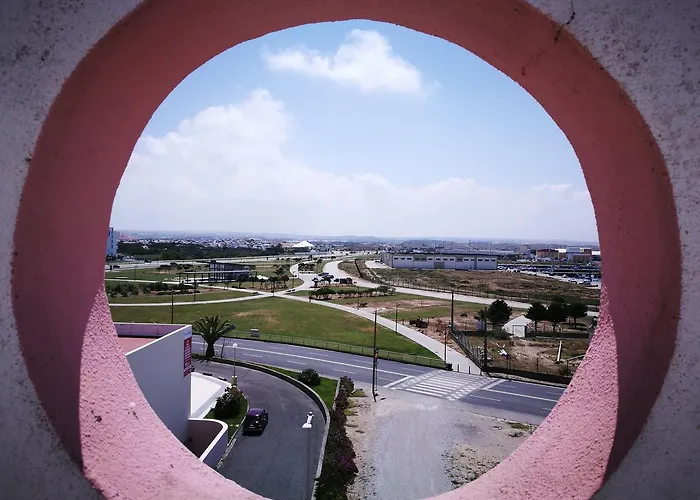 Peniche's Blue & Yellow Apartment *