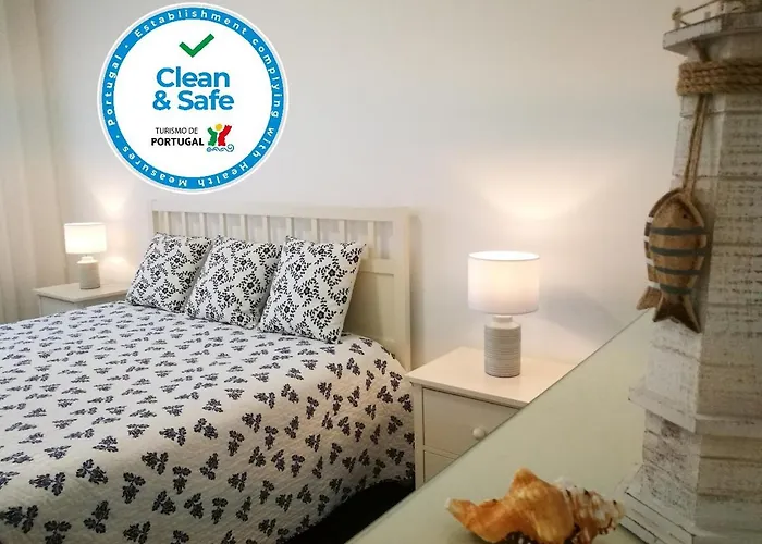 Peniche's Blue & Yellow Peniche